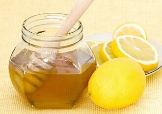 Rezepte für Anti-Aging-Handmasken